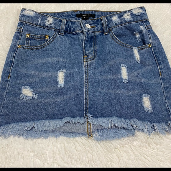 Forever 21 Ripped Demin Skirt Jean Size S - Picture 3 of 9